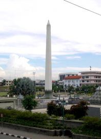 Tugu Pahlawan