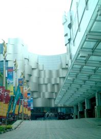Sun Plaza