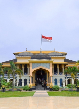 Istana Maimun