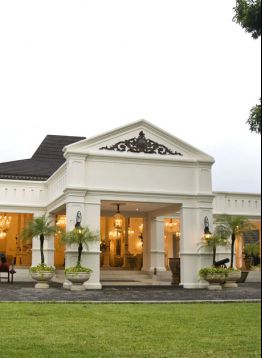 Museum Batik Danar Hadi